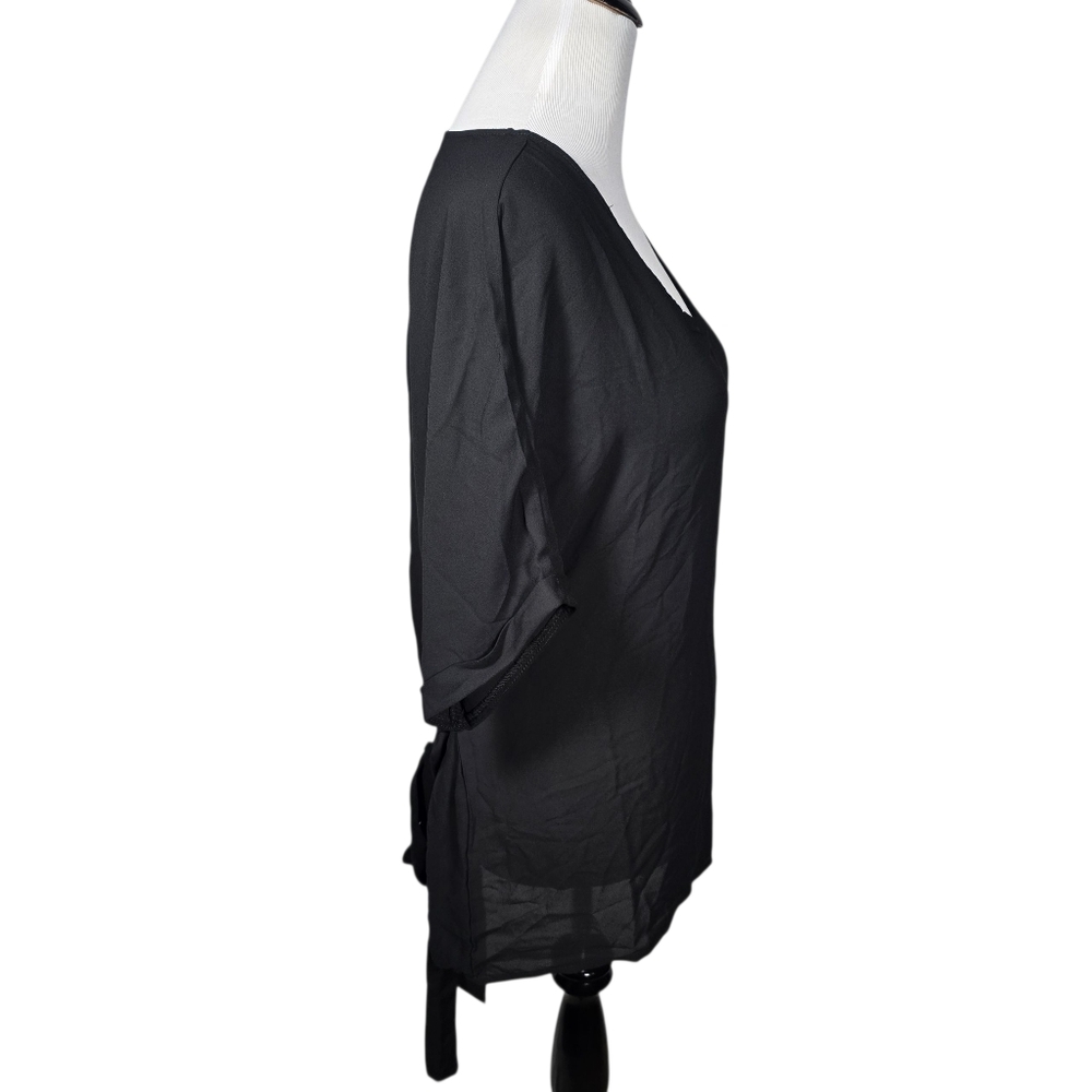 New York & Company Large Black Pullover V-Neck Short Sleeve Blouse with Belt - Picture 5 of 9